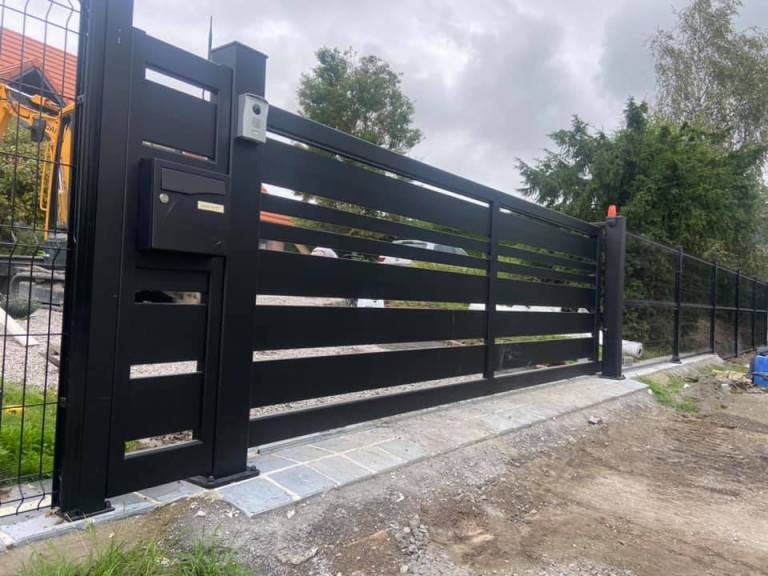 portail ALU CHENIN sur mesure